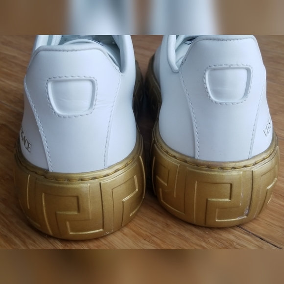 Versace Greca Sneakers New sz8 - Picture 5 of 8